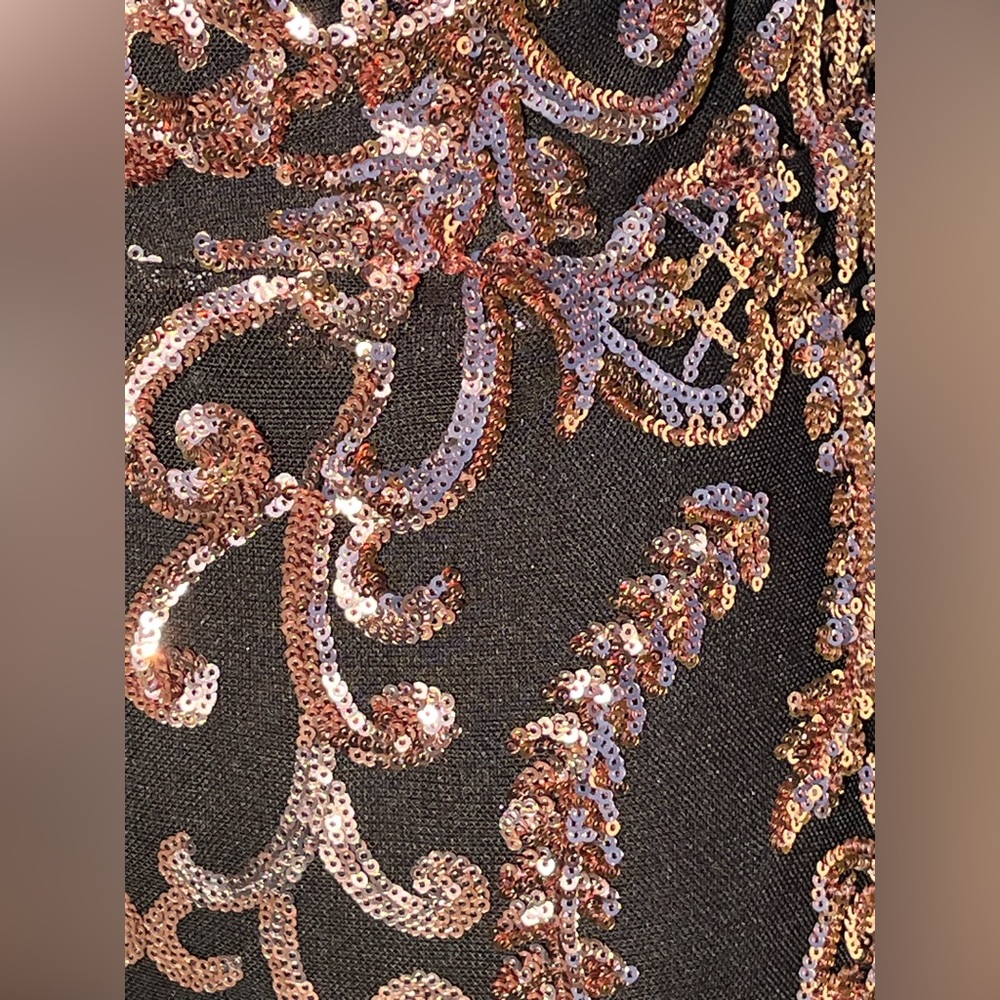 Windsor Sequin Evening/ Party Bodycon Mini Dress. Copper and black. Size S - Picture 10 of 15